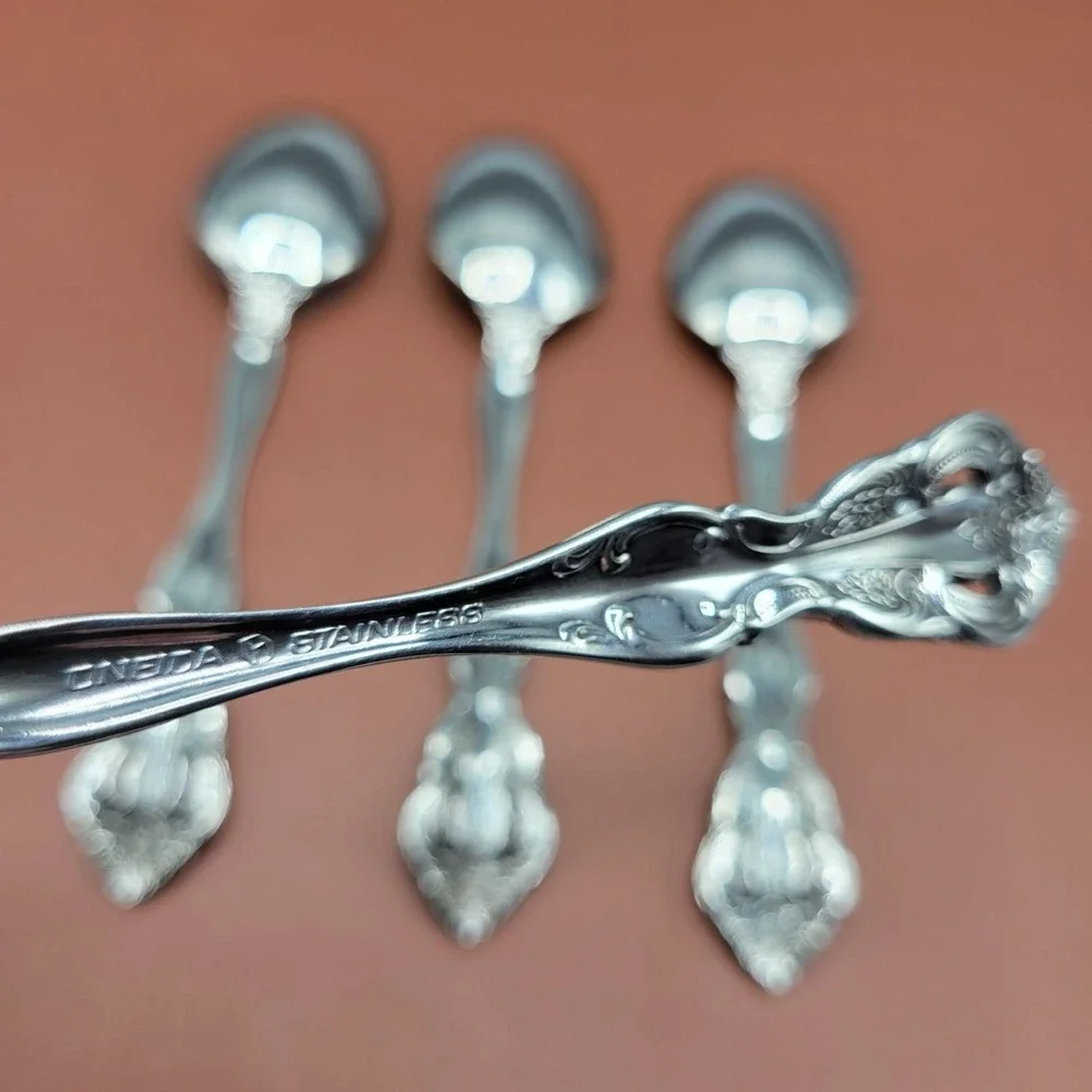 Vtg Set Of 4 Imperial Intl Chalmette Oval Soup Spoon Floral Design Korea 7 1/8in